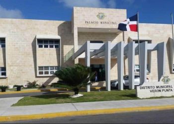 Regidor de Higüey solicita vista pública sobre proyecto que eleva a Verón a municipio
