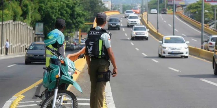 En el país, solo se paga una de cada tres multas generadas por tránsito