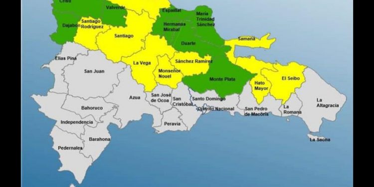 COE mantiene 17 provincias en alerta por lluvias y reporta 476 viviendas afectadas