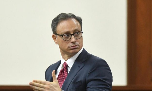 Levantan el arresto domiciliario y quitan el grillete a Jean Alain Rodríguez