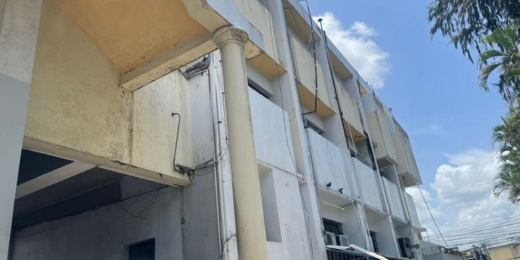 Evalúan planos del remozamiento del Huacalito de La Vega