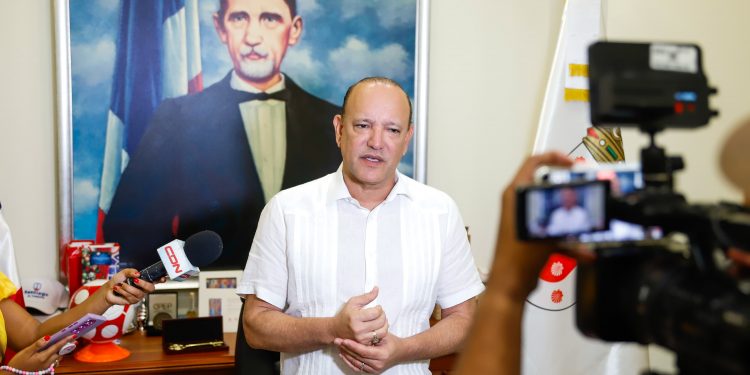 Alcalde Ulises Rodríguez presentará esta noche el informe de rendición de cuentas tras su primer año de gestión