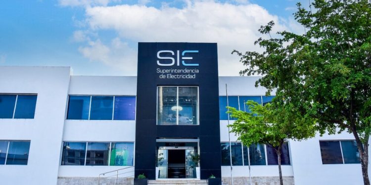 Superintendencia de Electricidad emite reglamento de Seguridad Cibernética