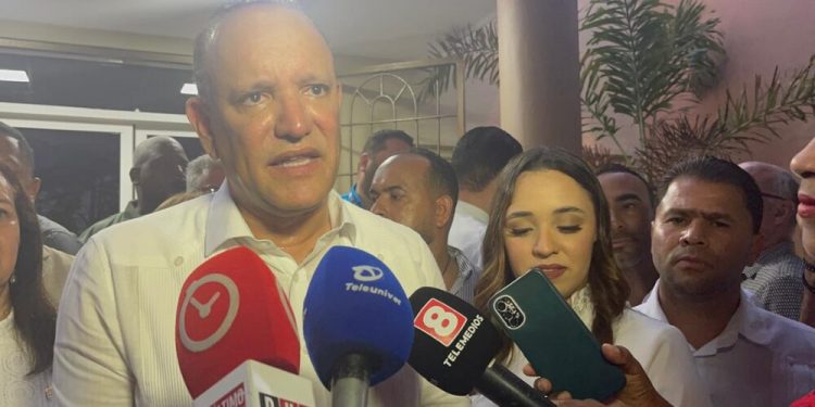 Alcalde de Santiago llama a coordinar acciones con Migración y pide entender alcalde de Dajabón