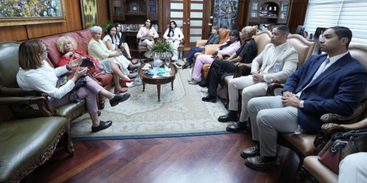 La Procuraduría reabrirá su Unidad de Protección Animal