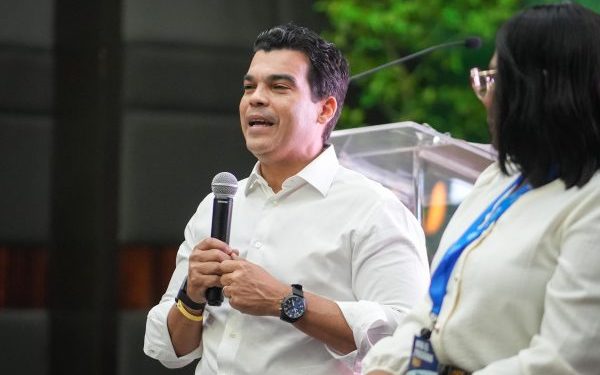 Arnaud pondera en Cumbre Mundial de Comunicación Política la transparencia de este Gobierno