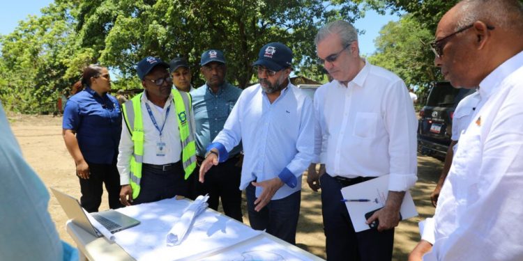 Abinader constata en Espaillat y Puerto Plata daños causados por lluvias