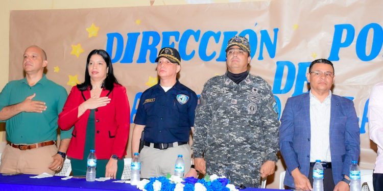 Dirección Policía Antipandillas realiza gran jornada de trabajos Preventivos en Santiago Oeste (Cienfuegos)