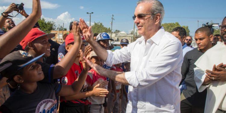 Abinader inaugurará este domingo malecón de Samaná, lanzará programa TRAE e iniciará los trabajos del puerto turístico "Samaná Port"