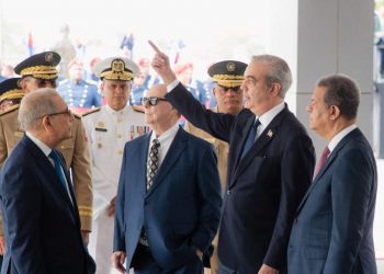 El Gobierno replanteará la política del Estado frente a la crisis haitiana, tras reunión histórica