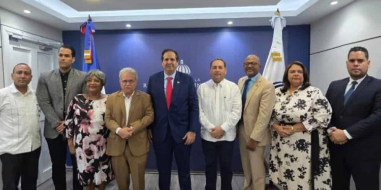 El CMD suspende la marcha convocada para el jueves tras acuerdos con Salud Pública y el SNS