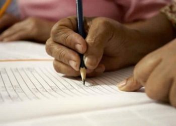 Aumenta la tasa de analfabetismo en jóvenes de 15 años y más