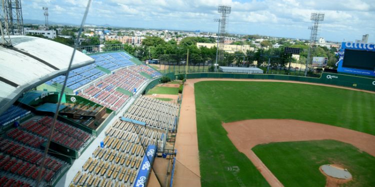 Gobierno crea comisión para evaluar construcción de "moderno" estadio de béisbol en el Ensanche La Fe