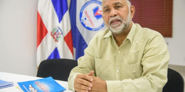 ADP propone emitir un reglamento nacional sobre videovigilancia escolar