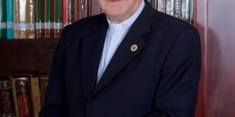 Fallece el sacerdote Ramón Alonso Beato, exrector de la Universidad Católica Santo Domingo
