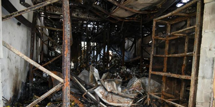 Incendio en el Merca deja pérdidas de RD$800 millones