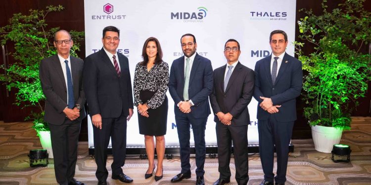 RD tendrá nuevo pasaporte biométrico sin afectar presupuesto nacional