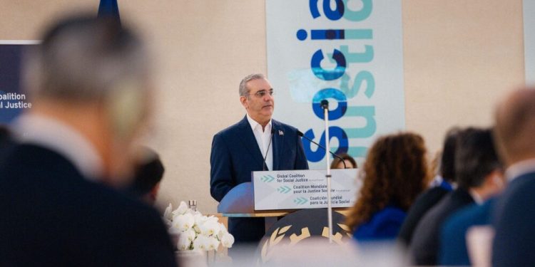 RD impulsa la justicia social con aumentos salariales, récord de empleo formal y sin discursos de odio entre clases