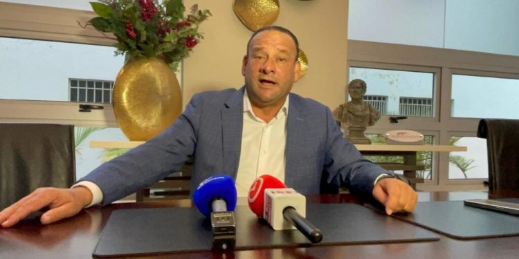 Jurista de Santiago asegura irresponsabilidad de legisladores no permitido aprobación de Código Penal