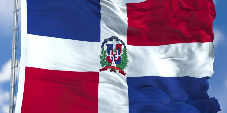 Unidad Nacional para salvar la Patria en peligro.•