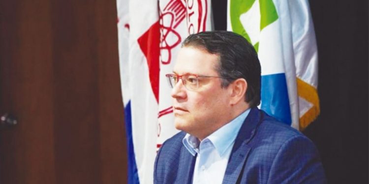 Director general de Aduanas: “Urge aprobar Código Penal”