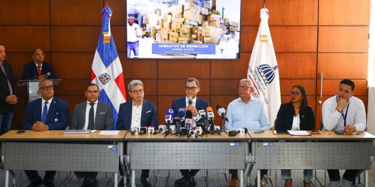 Inspección revela 330 violaciones laborales en 13 tiendas de la Duarte, incluyendo comercios chinos