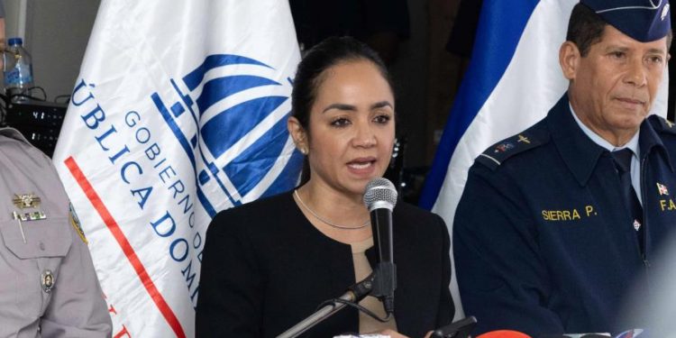 Faride Raful reacciona a feminicidios por miembros de la Policía y las Fuerzas Armadas