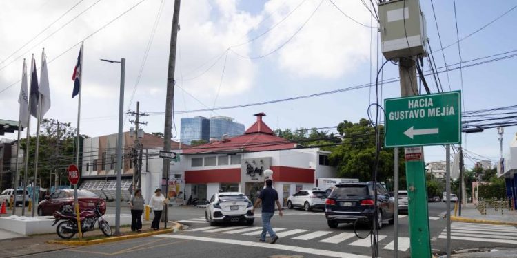 Rutas alternas del Intrant cruzan calles residenciales y zonas comerciales de Naco y Piantini