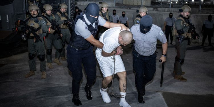 El tren de Aragua: Cómo se estableció en Chile la banda criminal más poderosa de Venezuela