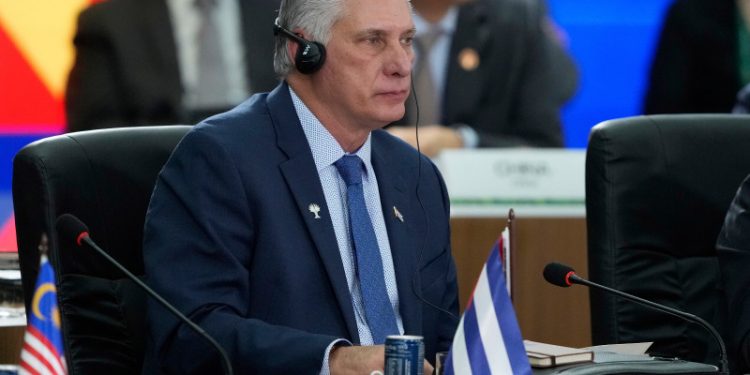 EEUU restringe la visa al presidente cubano Díaz-Canel