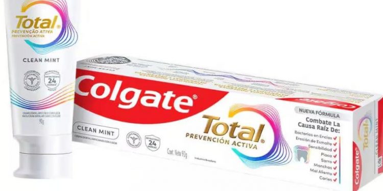 República Dominicana emite alerta sobre el uso de la pasta dental Colgate Total Clean Mint