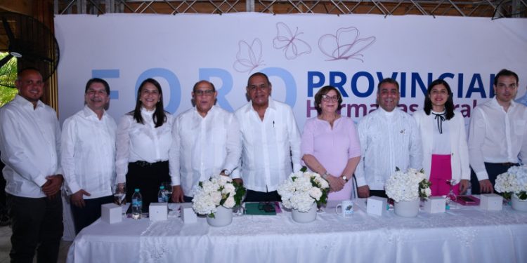 Hermanas Mirabal define su hoja de ruta hacia desarrollo sostenible en histórico Foro Provincial