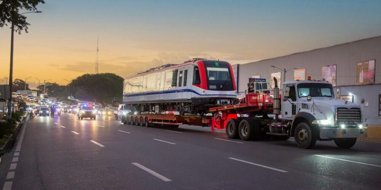 La Opret recibe dos nuevos trenes para operar con seis vagones en el Metro
