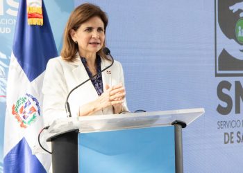 Vicepresidenta Peña encabeza entrega de obras de salud en Santiago y Puerto Plata, además de Caipi en Bahoruco