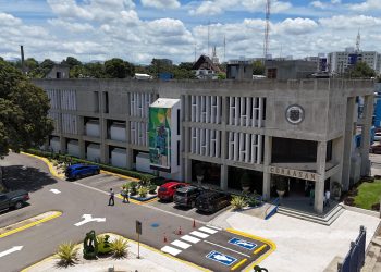 Cuatro acueductos en Santiago saldrán de operación por trabajos en los canales UFE y Monsieur Bogaert