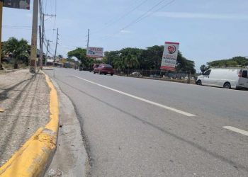 Tres muertos y una herida en choque entre motores en Hato del Yaque Santiago
