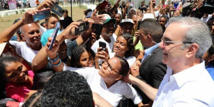 El presidente Abinader visitará hoy la provincia Duarte para encabezar varias obras