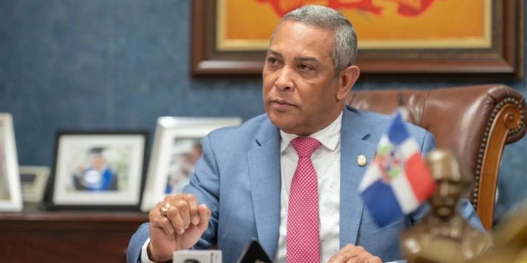 Declaran el 23 de septiembre como “Día Nacional del Pelotero” en honor a Osvaldo Virgil