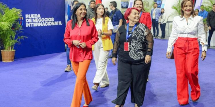 Venezuela firma 557 acuerdos turísticos con 15 países tras jornada de rueda de negocios