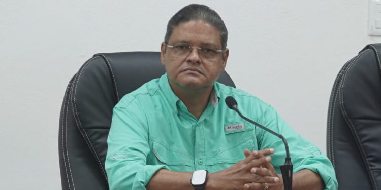 COE mantiene 8 provincias en alerta amarilla y 2 en verde por huracán Erin