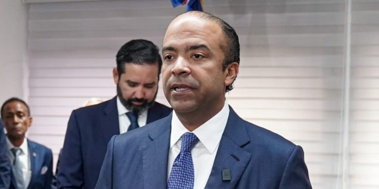 Samuel Pereyra promete transformar Refidomsa en nueva gestión