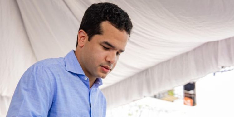 Omar Fernández califica proceso electoral de la Fuerza del Pueblo como victoria para 2028