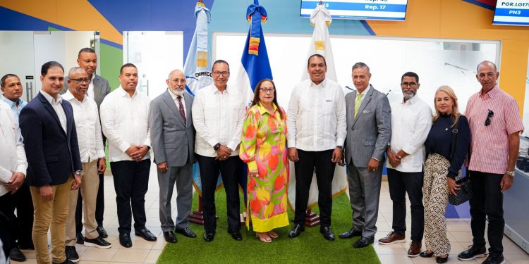 Pasaportes abre nueva oficina en Santiago con horario extendido de 8:00 am a 8:00 pm