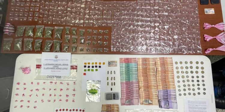 Allanamientos y operativos simultáneos contra el microtráfico en Santiago y Sosúa