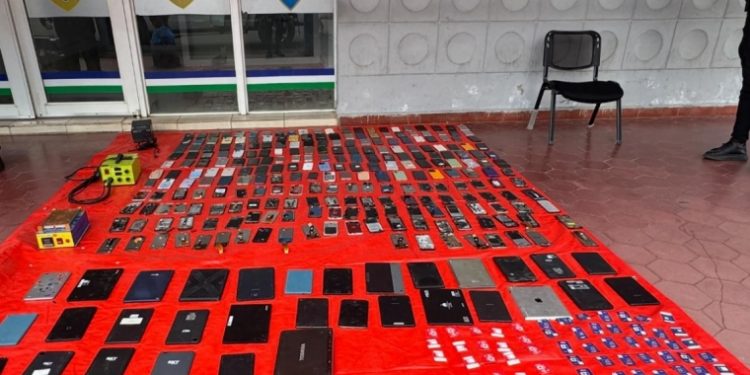 PN y MP ocupan en allanamiento equipos electrónicos presuntamente robados