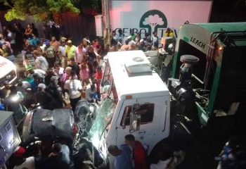 Accidente múltiple en La Otra Banda deja seis fallecidos y diez heridos