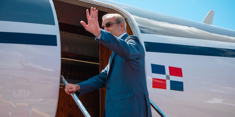 Abinader suspende encuentros con comunidad dominicana en Boston y Nueva York