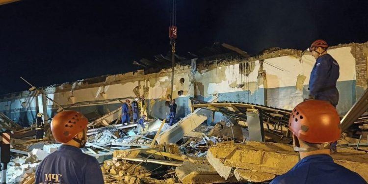 Rusia: Capturan agentes de inteligencia ucraniana, uno de ellos disfrazado de anciana