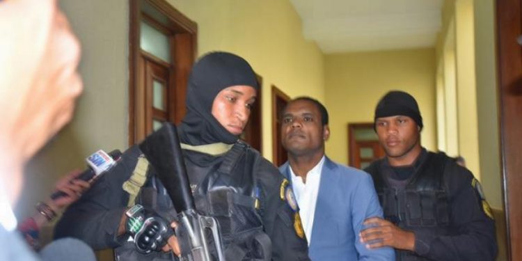 Recurren en apelación decisión que concede permiso laboral a Donni Santana