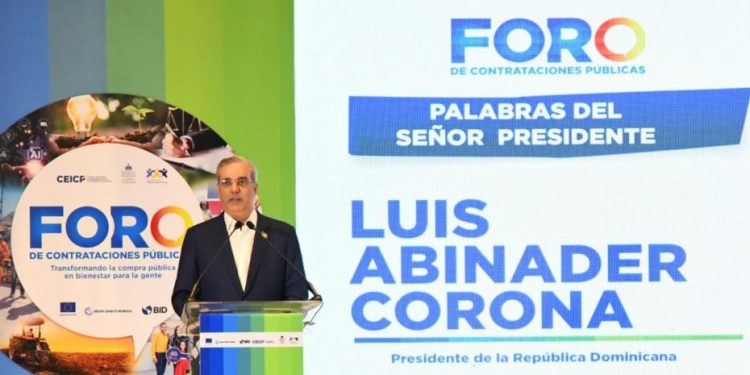 Abinader asegura que compras públicas deben ser "una herramienta de inclusión, innovación y sostenibilidad”
